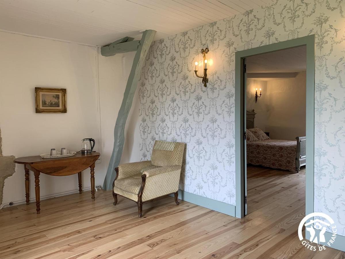 Chateau De Gardes Bed & Breakfast Castin Eksteriør bilde